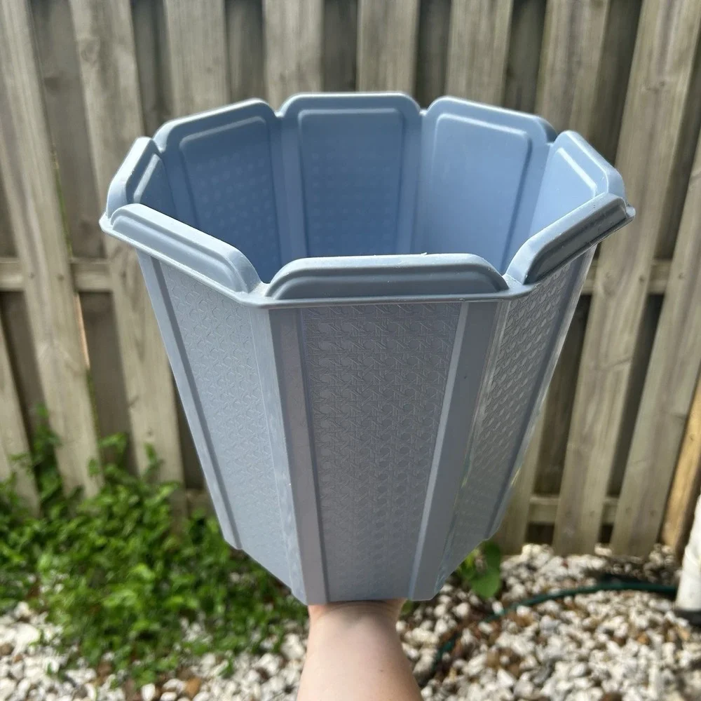 Vintage Rubbermaid Waste Basket light blue Basket Weave Trash Can 2945 Octagon